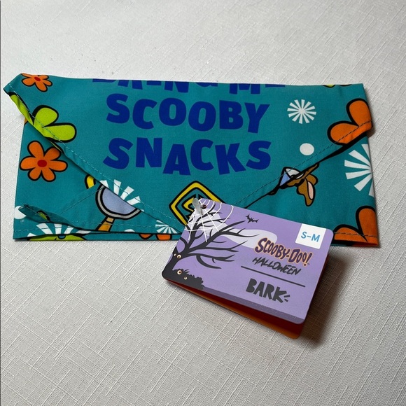 SCOOBY DOO bandana for dogs by BARK. NEW. Small-Medium. - Picture 6 of 7